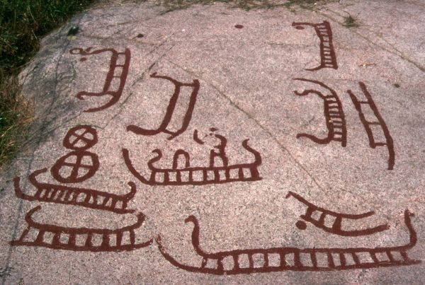 Rock carvings with ships at 
Blholt Huse on Bornholm