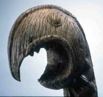 Dragehoved til vikingskib fundet i Schelde floden