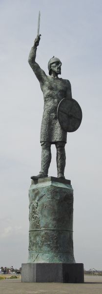 Bronzestatue af Ealdorman Brithnoth i Maldon