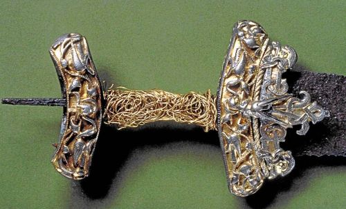 Pragtfuld engelsk sværd fundet i Skåne.