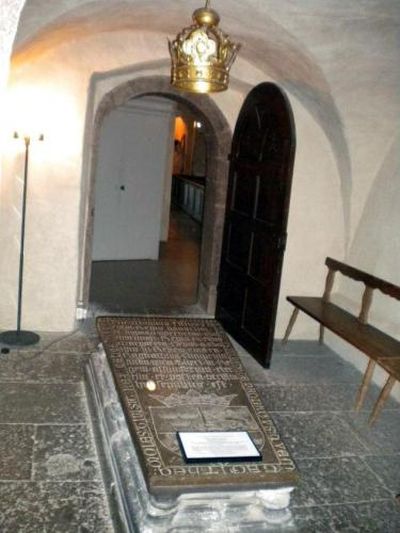 Magnus den Stærkes grav i Vreta Klosterkirke nær Linkøbing i Østre Gøtaland