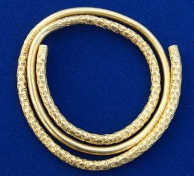 Neck ring of gold from Gudme