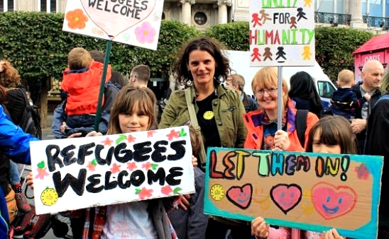Irske kvinder demonstrerer til fordel for flere flygtninge