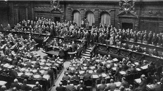An unanimous German Bundestag vote for war credits in 1914